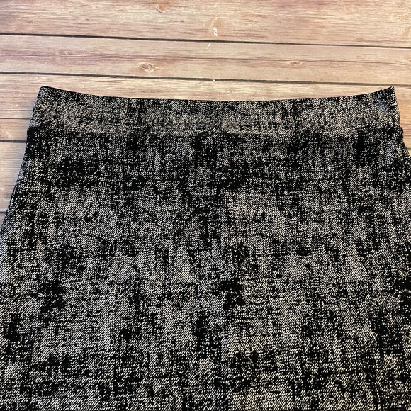 Charlotte Russe Bodycon skirt - Picture 5 of 5